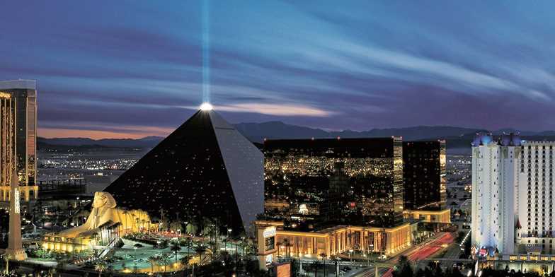 hotel and casino luxor